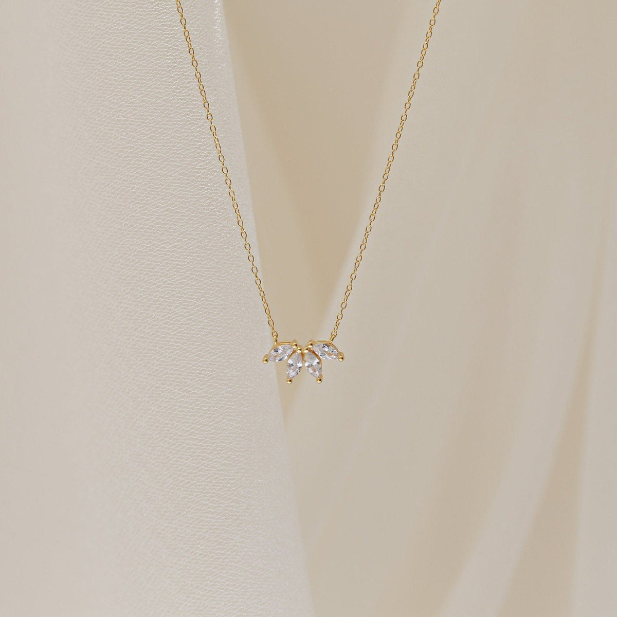 Halskette mit Marquise-Design