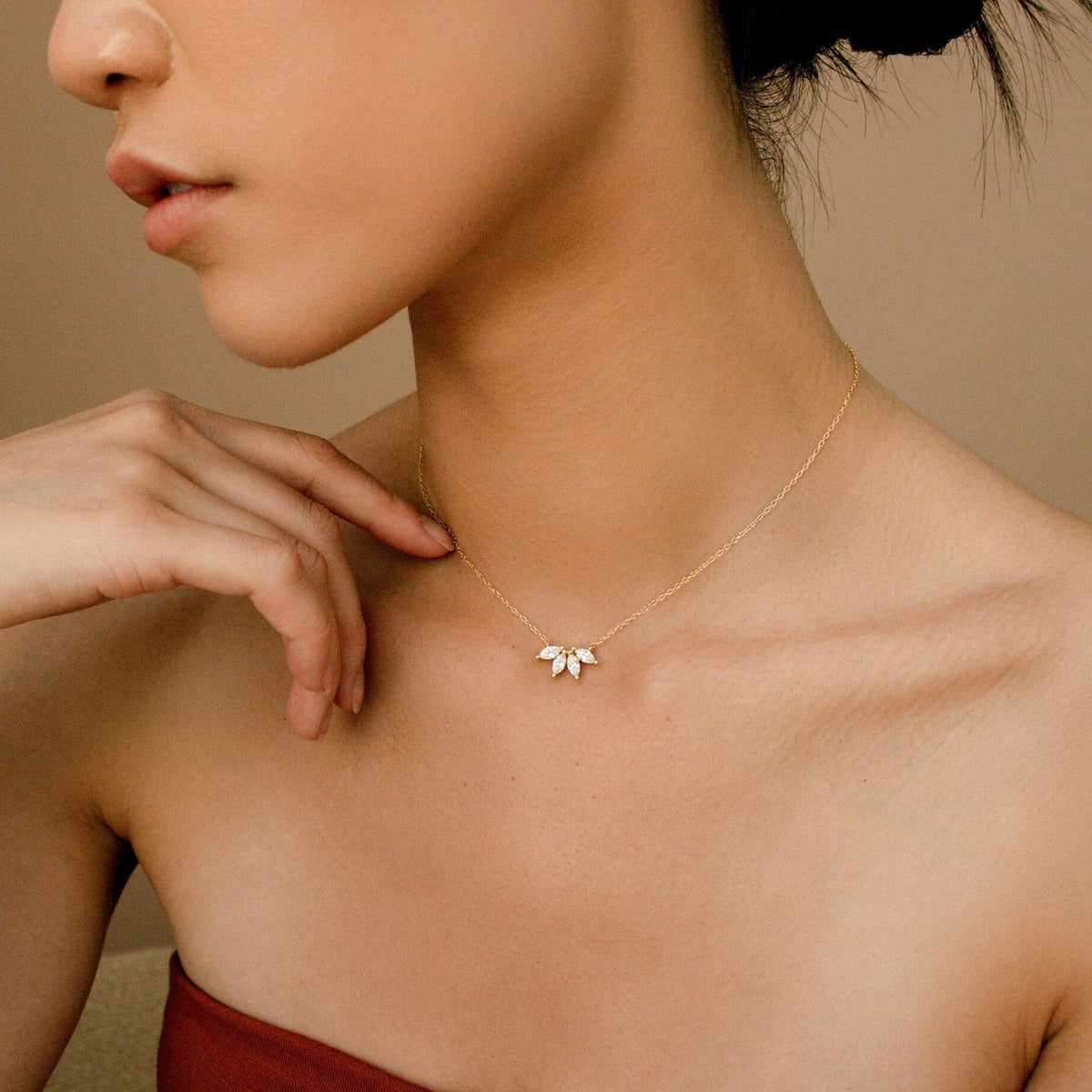 Halskette mit Marquise-Design