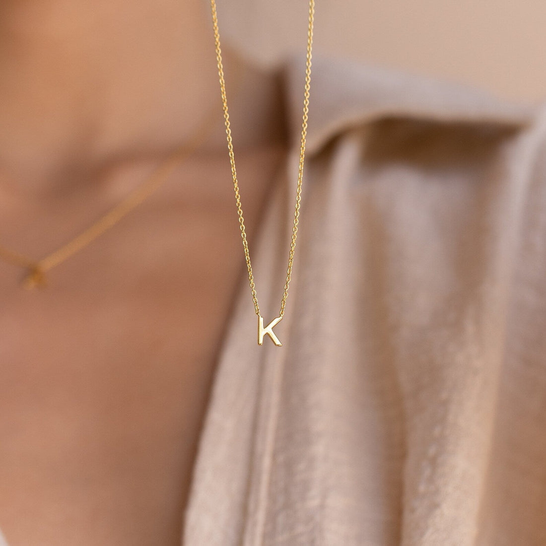 Feines Halsband mit Initialen - Stilvolles Halsband mit Buchstaben