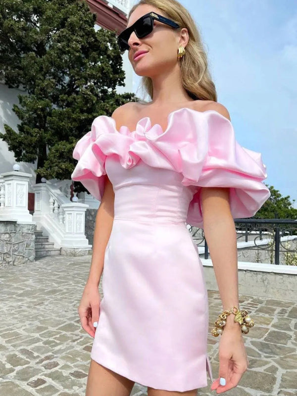 Waverly - Satin-Kleid mit schulterfreiem Volant