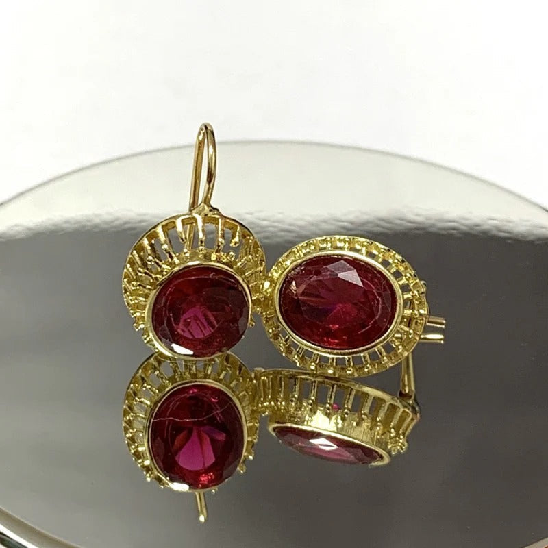 Roxane – Vintage-Ohrringe mit rotem Akzent