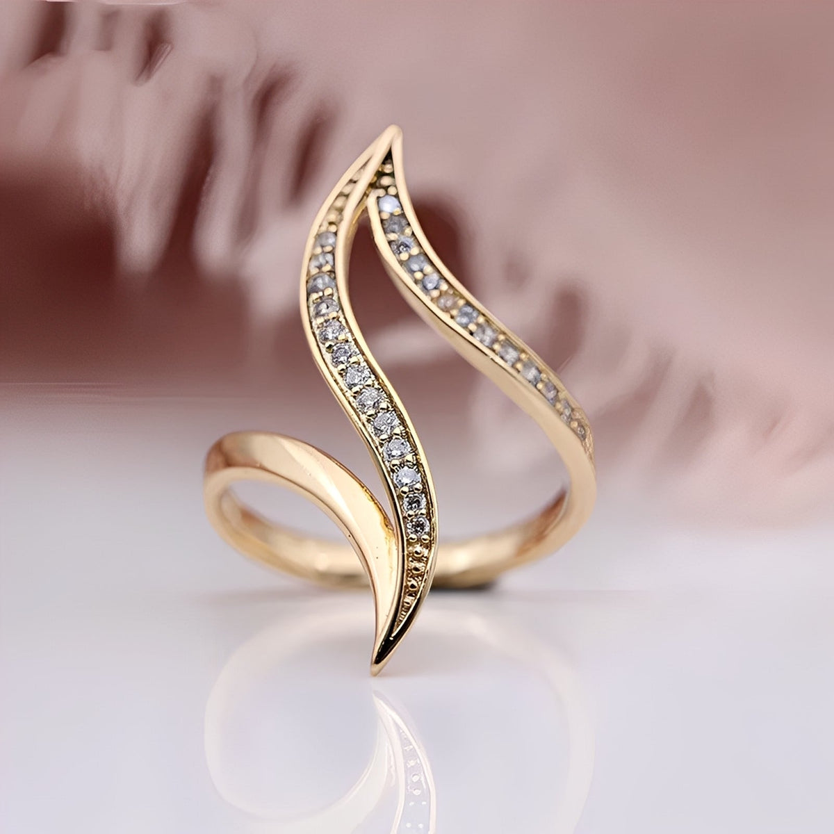 Brianna – Eleganter Ring mit funkelnden Details