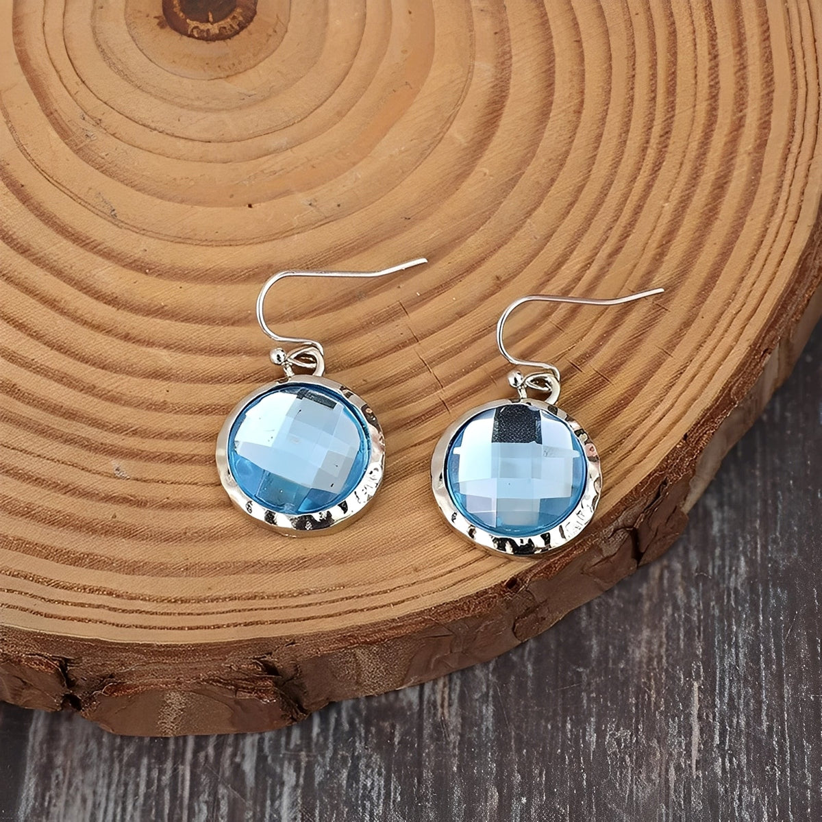 Azura – Vintage-Ohrringe mit blauen Akzenten