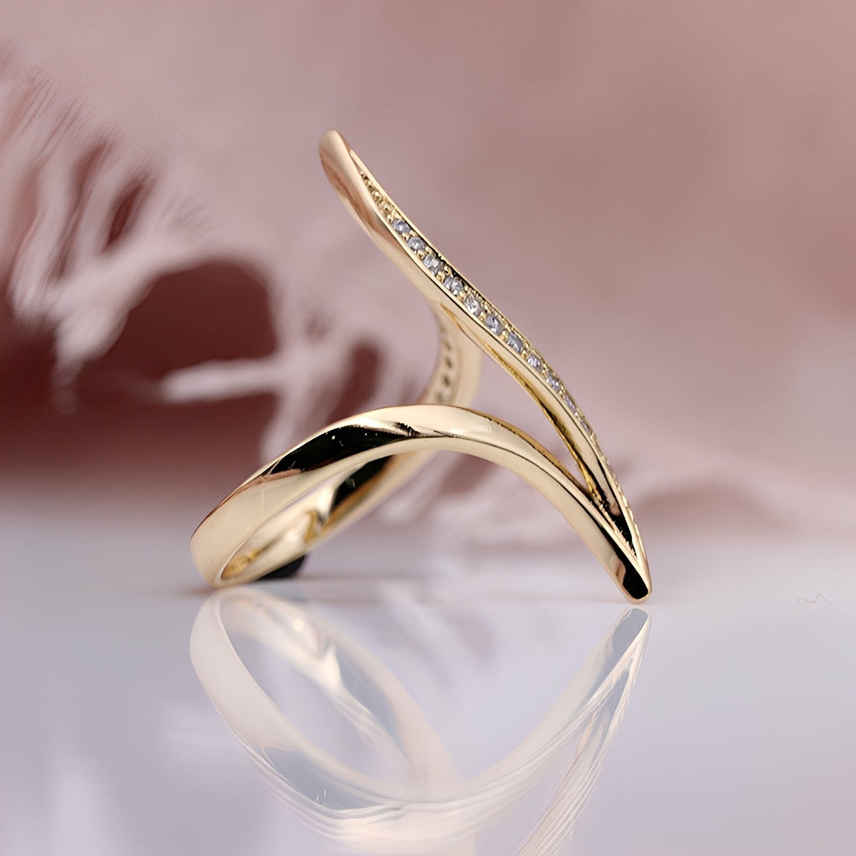 Brianna – Eleganter Ring mit funkelnden Details