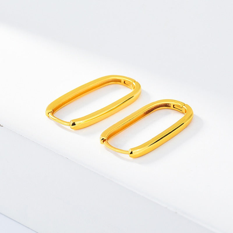 Laura – Huggie-Ohrringe im Retro-Design in Kastenform