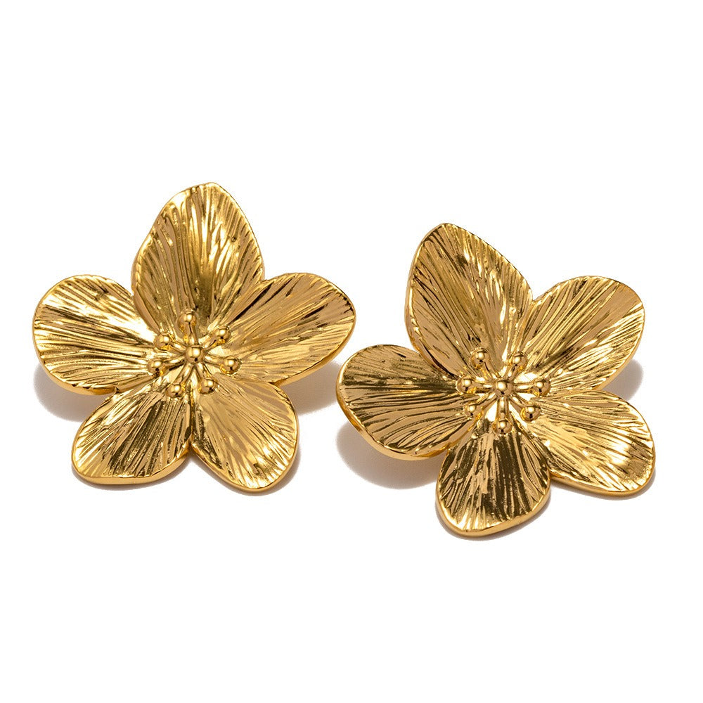Rianne – Blumenohrringe in Gold