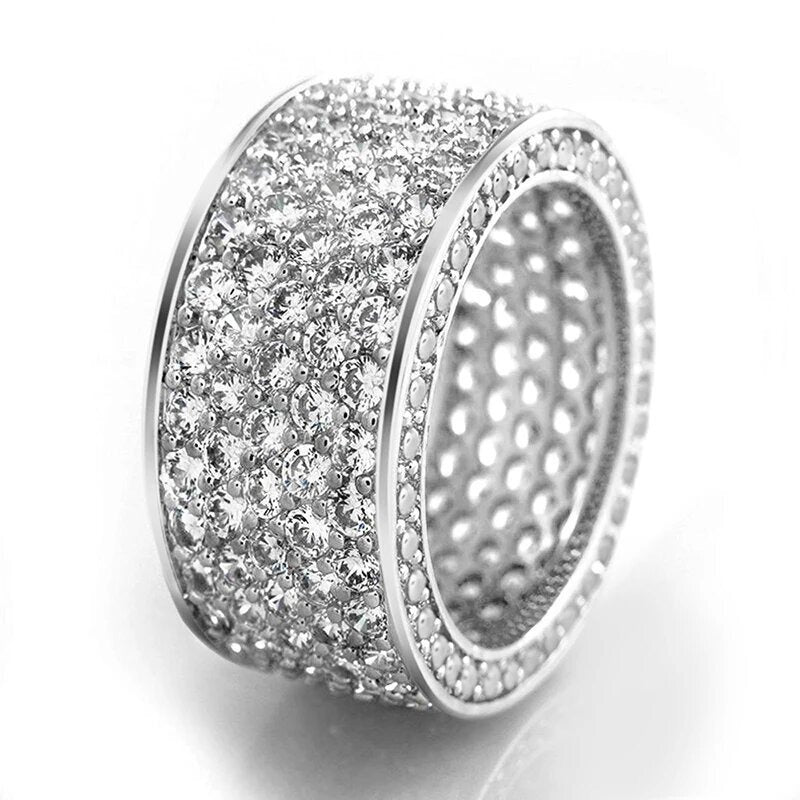 Tally – Ring mit eleganter Fassung