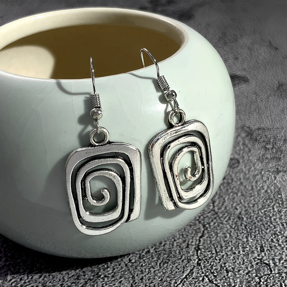 Kaia – Boho-Ohrringe aus Silber mit Spiralmotiv