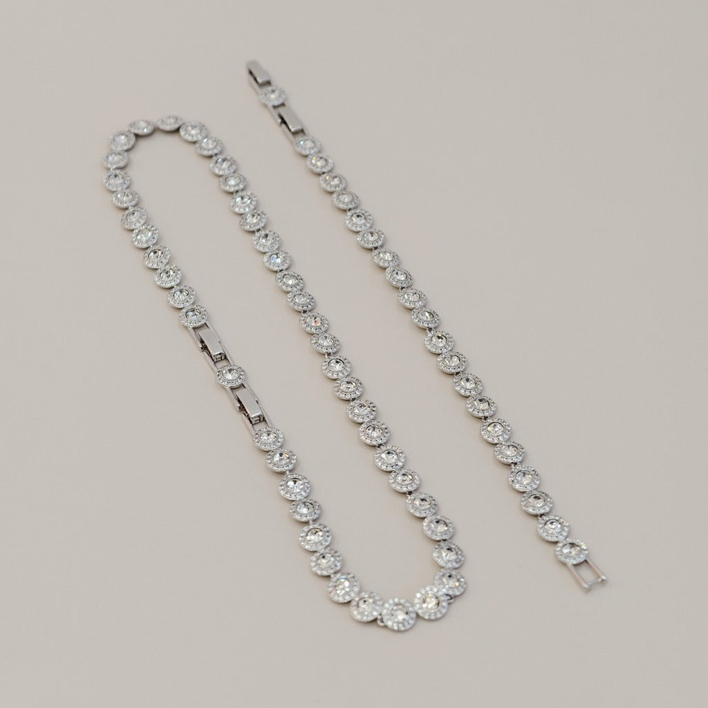 Victoria – Halskette und Armband mit schimmerndem runden Knopf