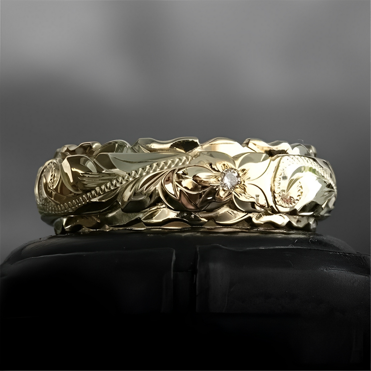 Floria – Vintage goldfarbener Blumenring