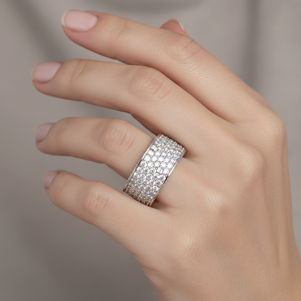 Tally – Ring mit eleganter Fassung